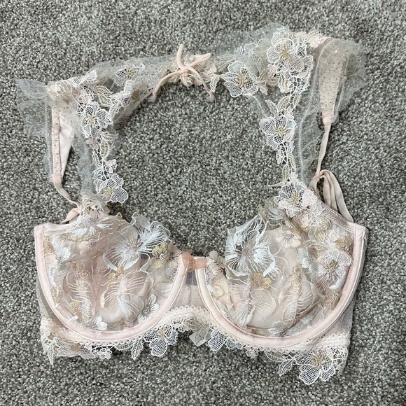 For Love & Lemons Mae High Neck Lace Tulle Bra Pink Size 34D - Picture 2 of 6